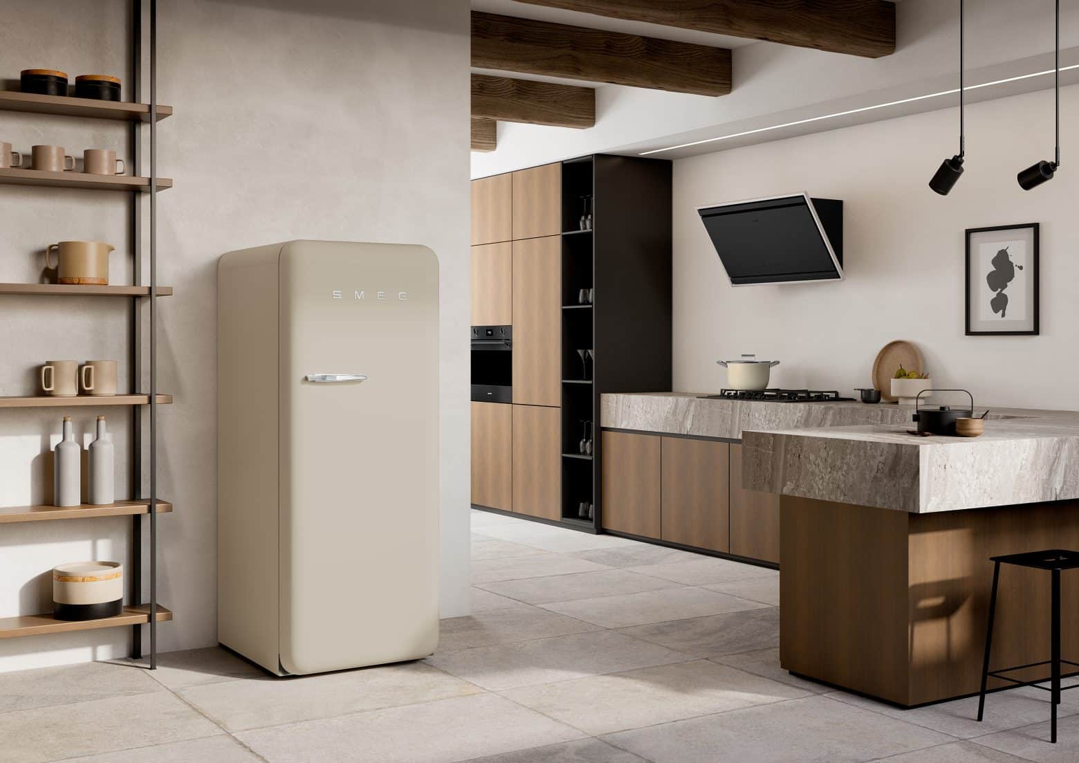 Frigo SMEG dans une cuisine beige